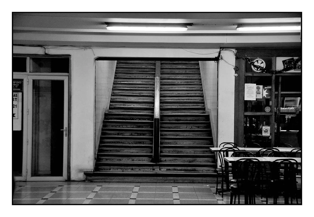 fotografiarq_20141223_pasajes-centro-santiago_g-navarro_04.jpg