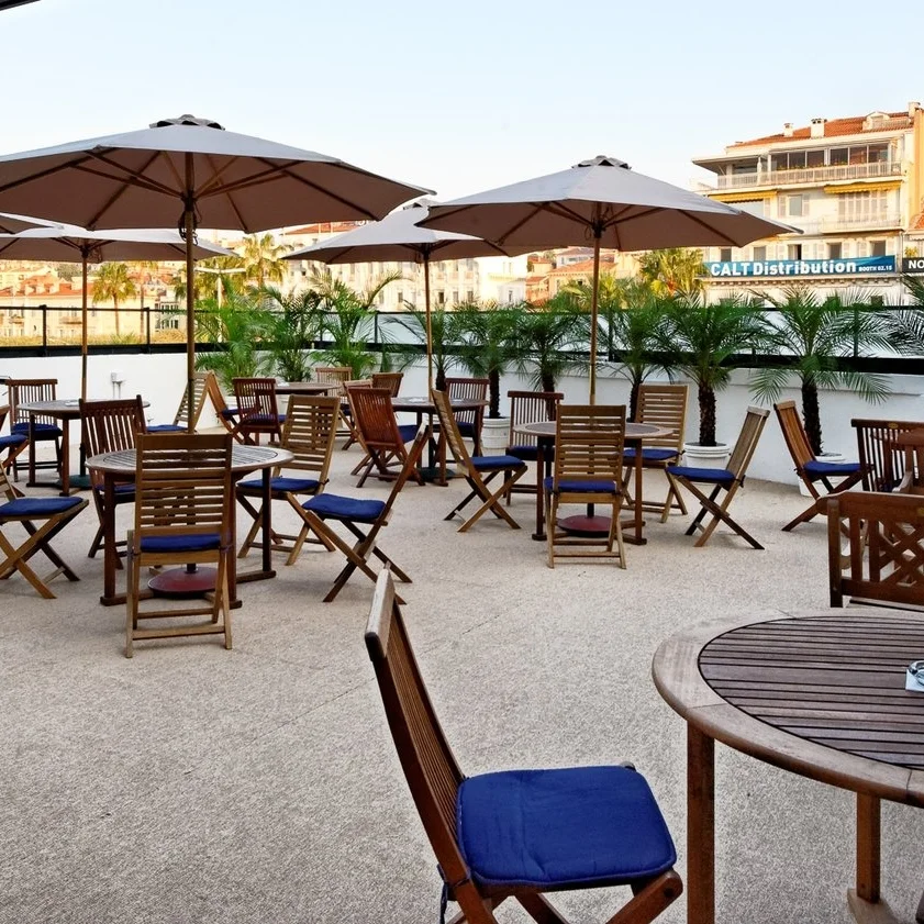 Cannes in Spring: Hosting Outdoor Meetings