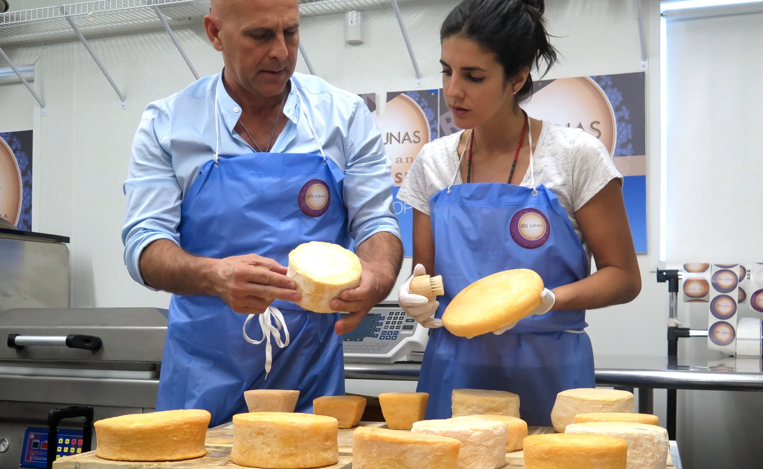 JAG Elam afinando.JPG