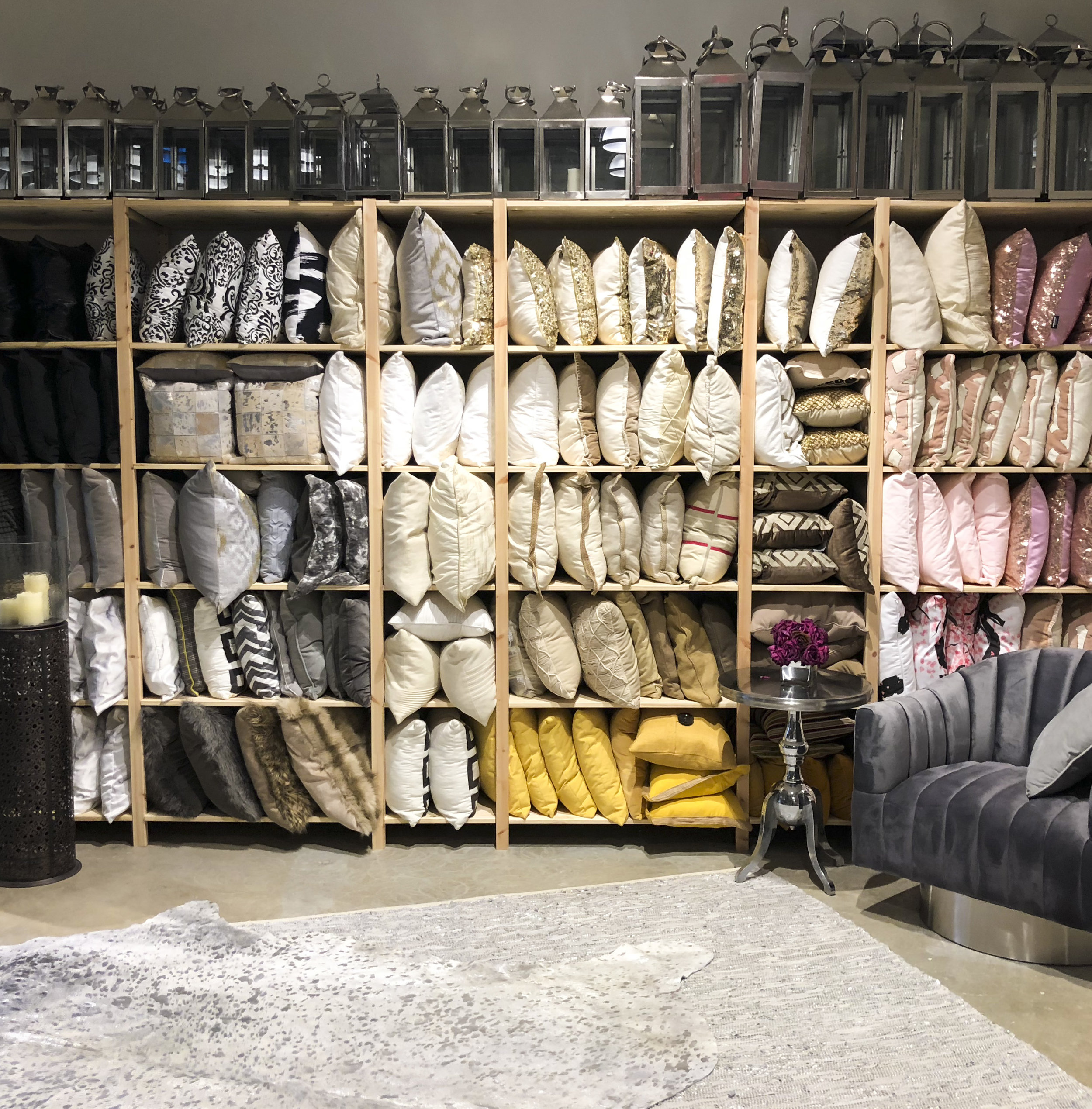 1_SLDG_Pillow Collection.jpg