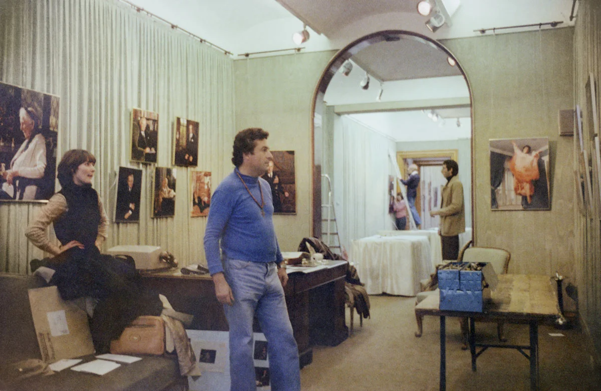 Man-at-Desk-19-2.jpg