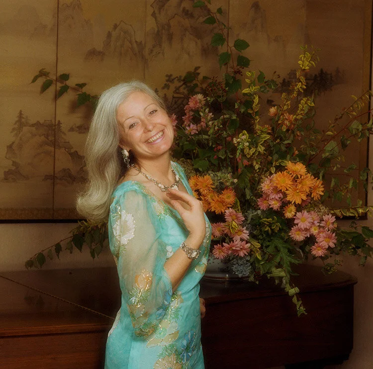 Dame Gwyneth Jones (b. 1936) | More Information