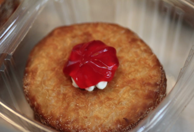 DK's Donuts and Bakery