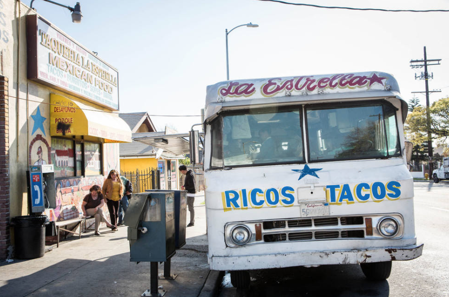 La Estrella Taco Truck