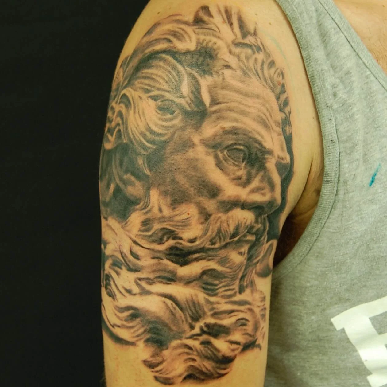zeus-tattoo.jpg