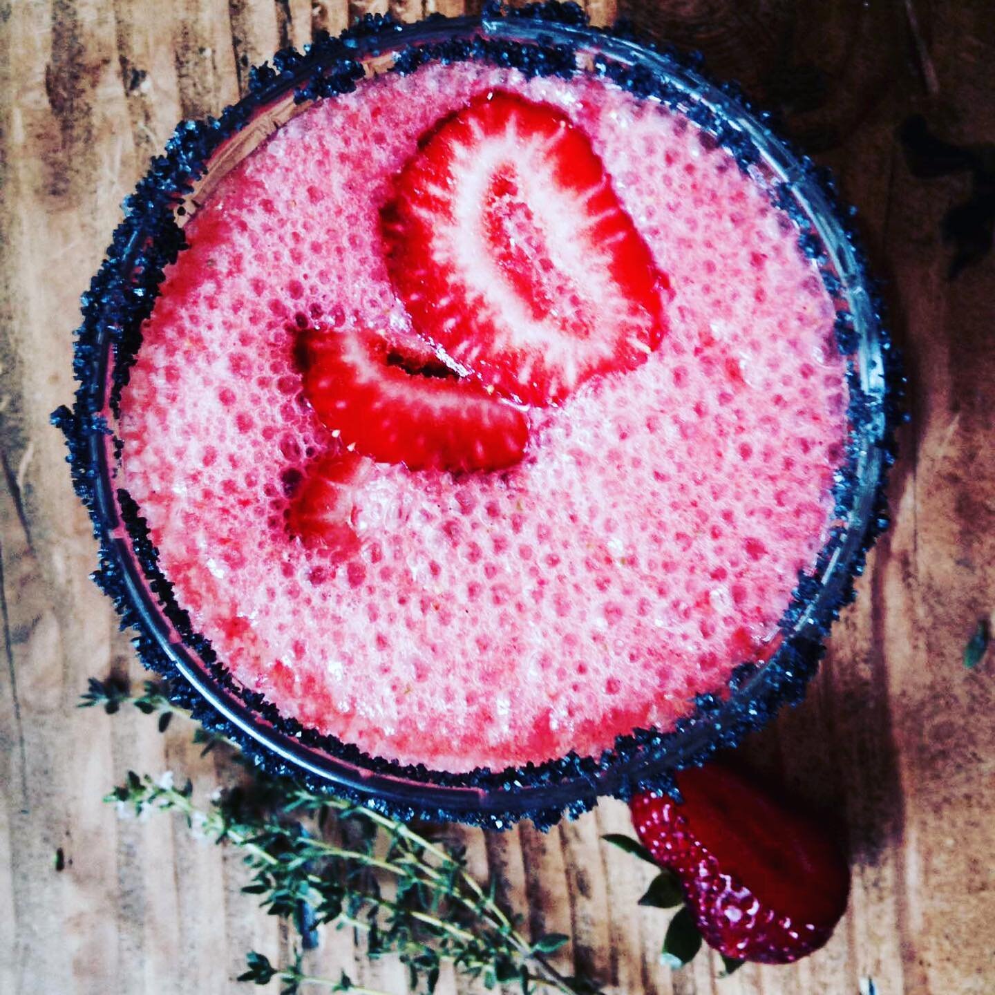 Energy Boosting Strawberry Ginger Smoothie (link in bio page)...
.
.
.
.
.

#health #fitness #fit #fitspo #workout #cardio #health #healthy #instahealth #active #motivation #diet #getfit #eatclean #exercise #nutrition #fitfam #fitnessmotivation #weig