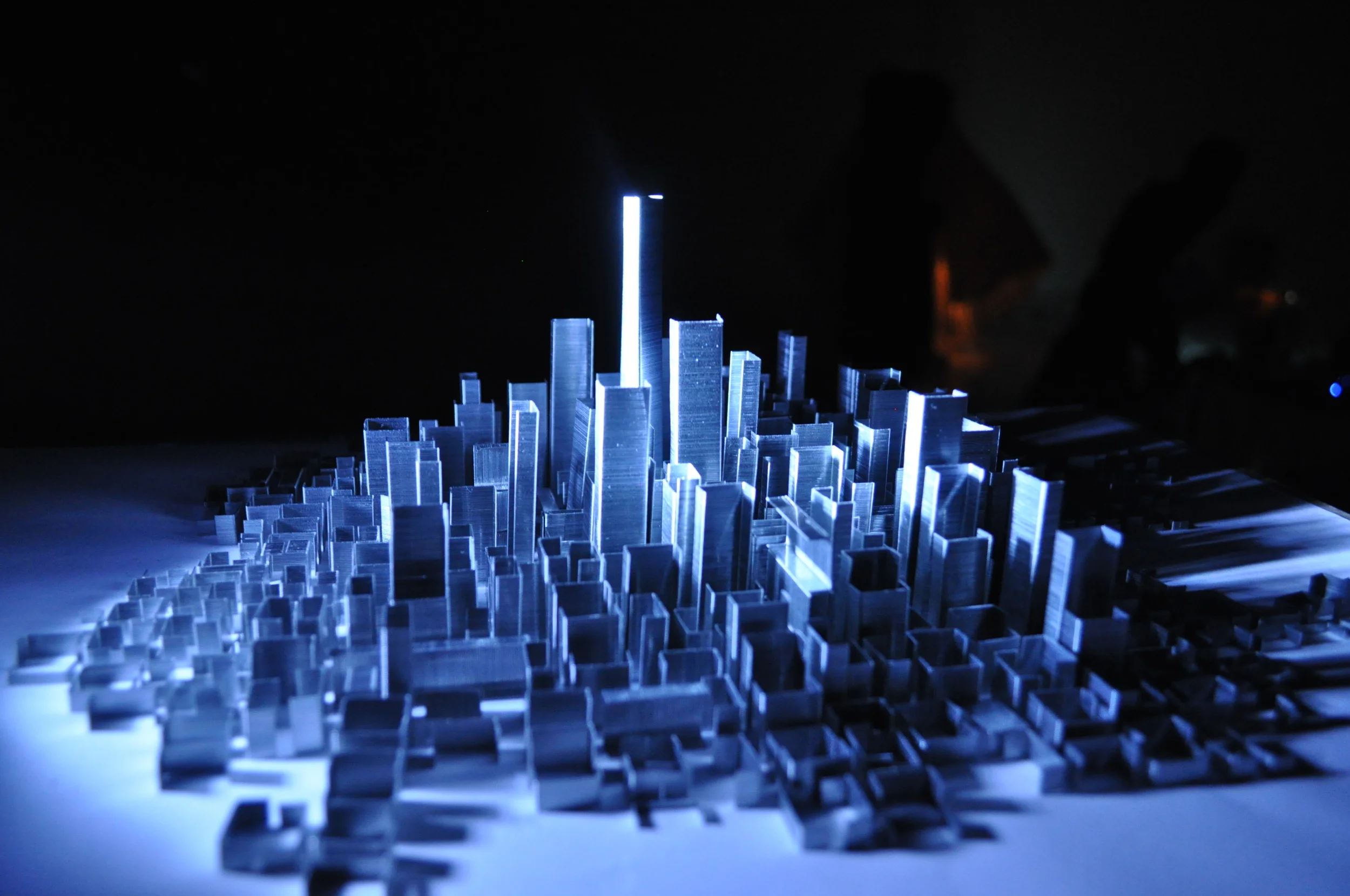  Charles Gonzalez sculpuer/artwork 