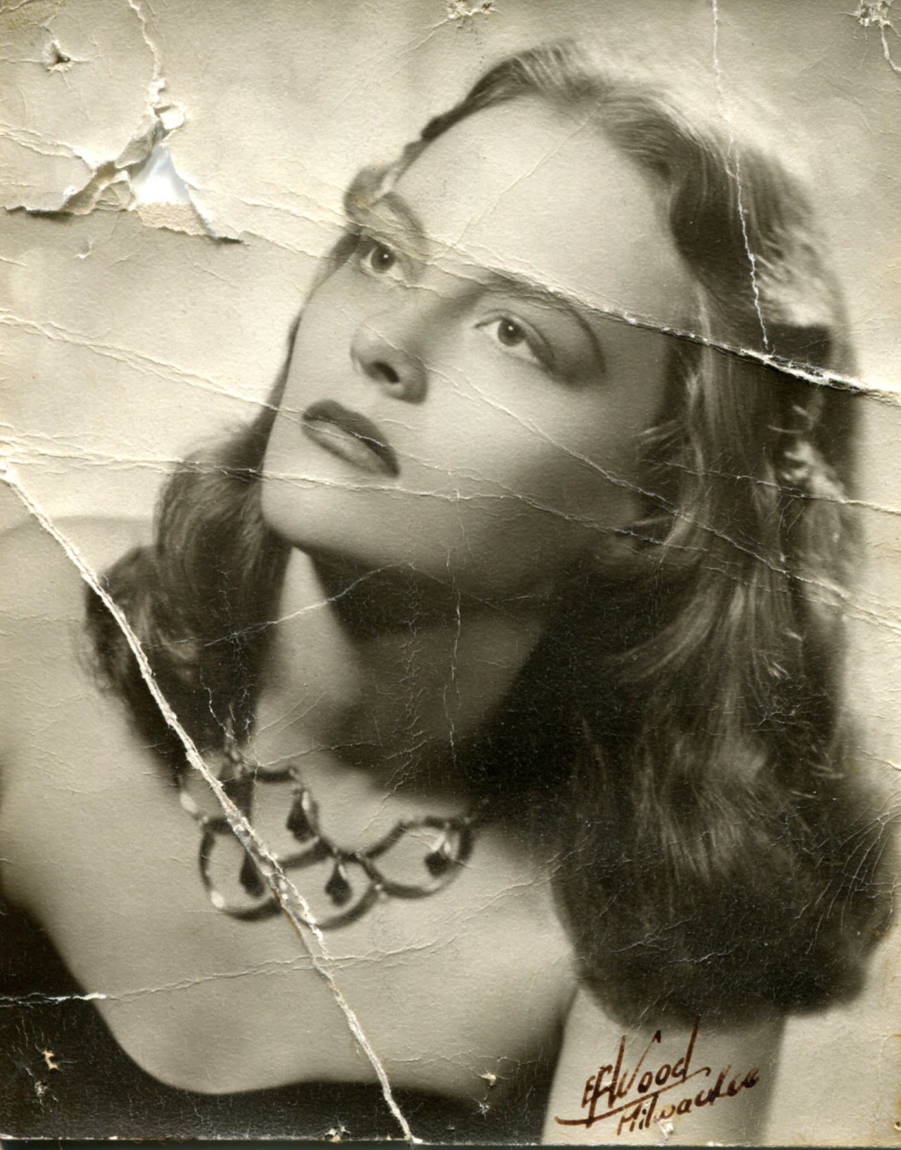 My mother, Gwen Hagen, in the 1940s.