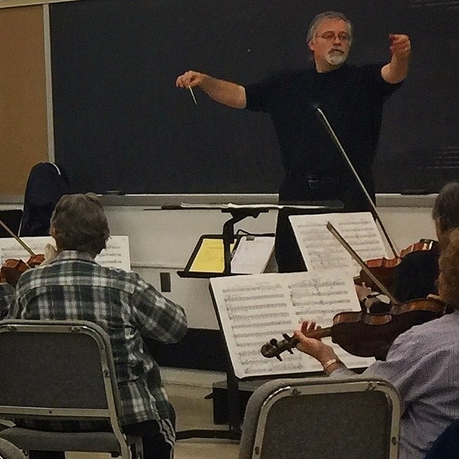 Daron conducting Orchestra Society of Philadelphia. (Photo: Colin Minigan)