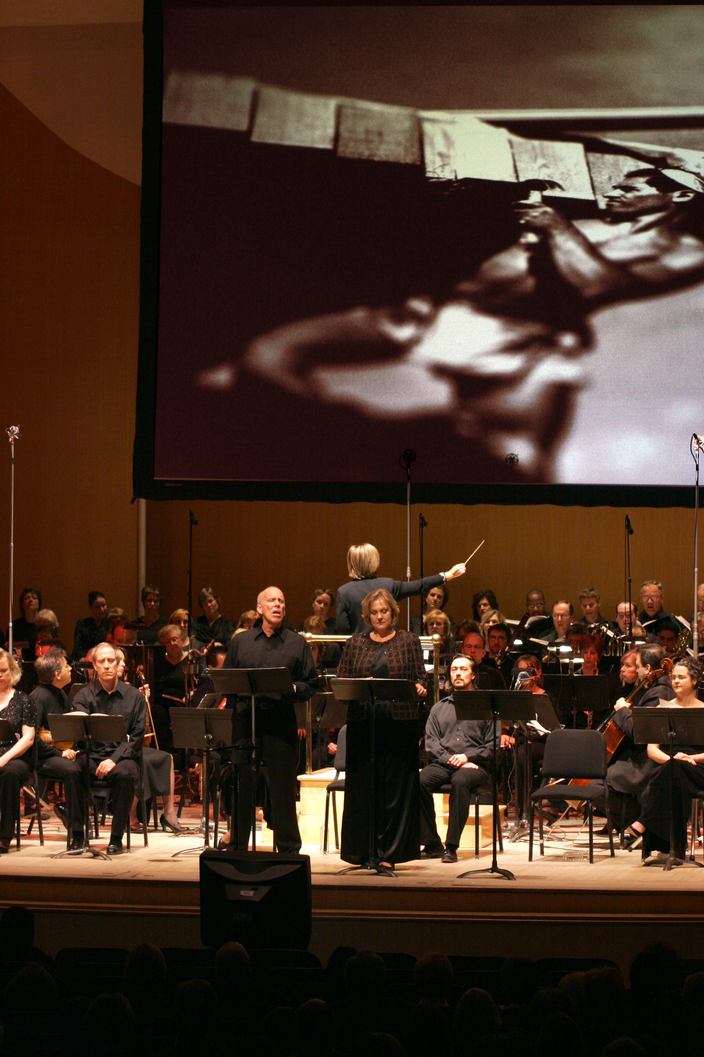 Robert Orth and Brenda Harris as Wright and Mamah Cheney in a concert performance by the Buffalo Philahrmonic released by Naxos.