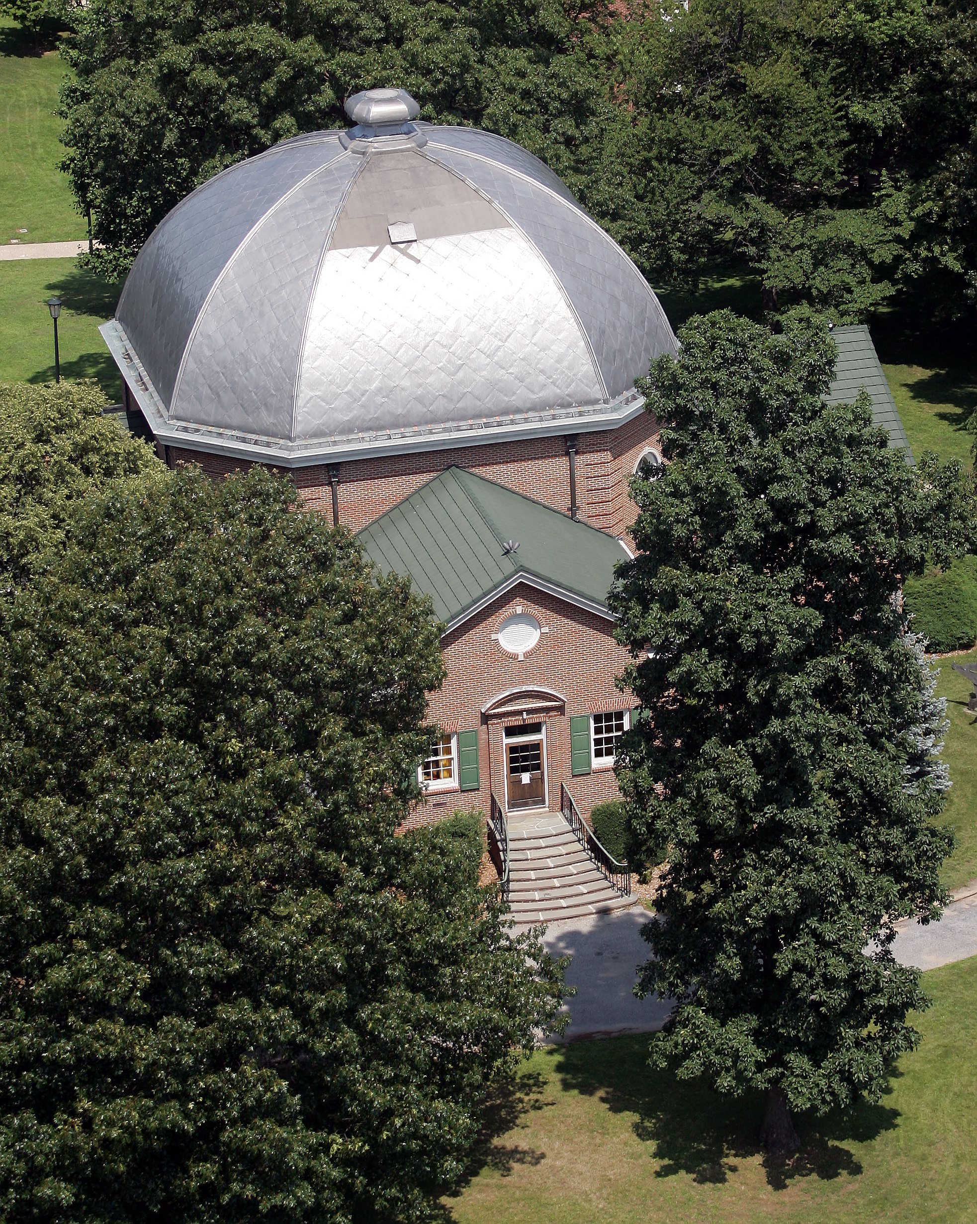Long Island University Interfaith Center and Chapel