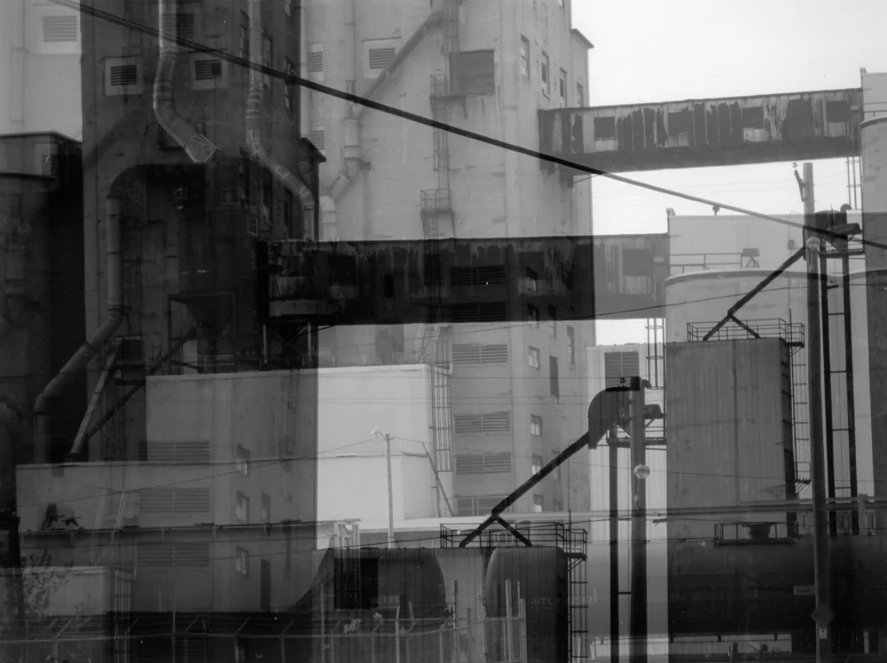   University of Wisconsin - Milwaukee   ART 107 - Photography for Non-Majors Assignment: Open Topic Portfolio Spring 2016  