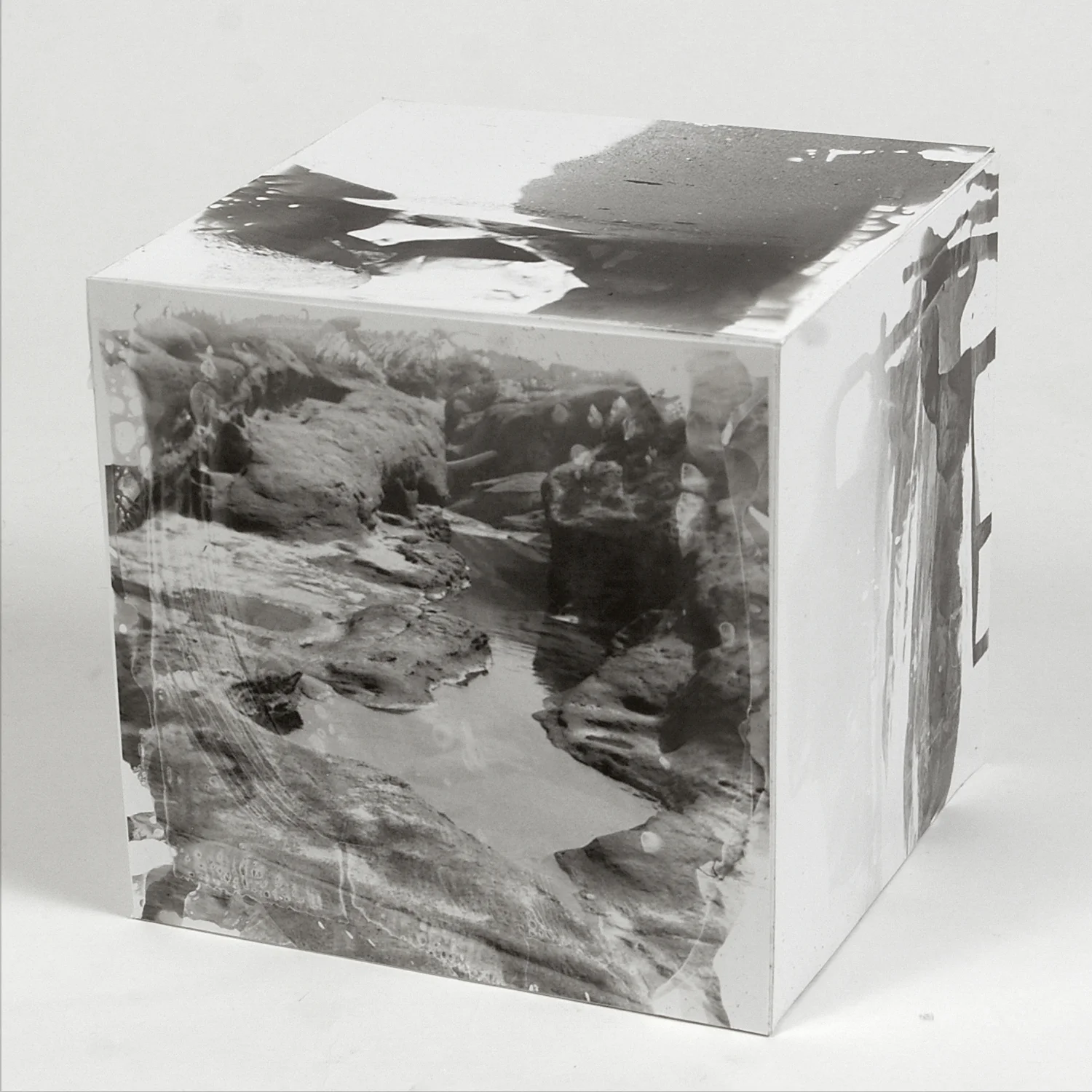   University of Wisconsin - Milwaukee   ART 458 - Photographic Materials and Processes   Assignment: Of Memory (Detail 2)   Spring 2018  