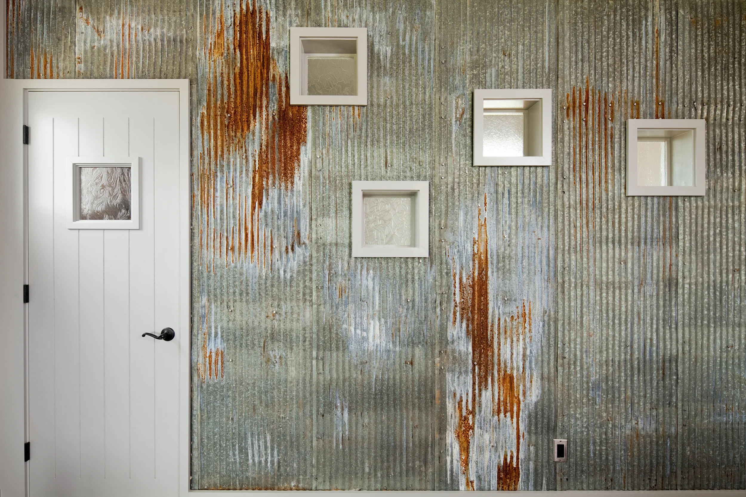 door_and_wall.jpg