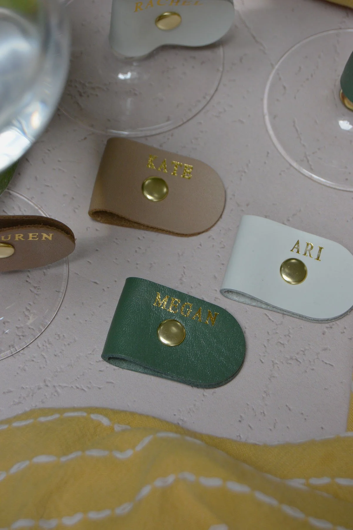 personalized-wine-charms-details.jpg