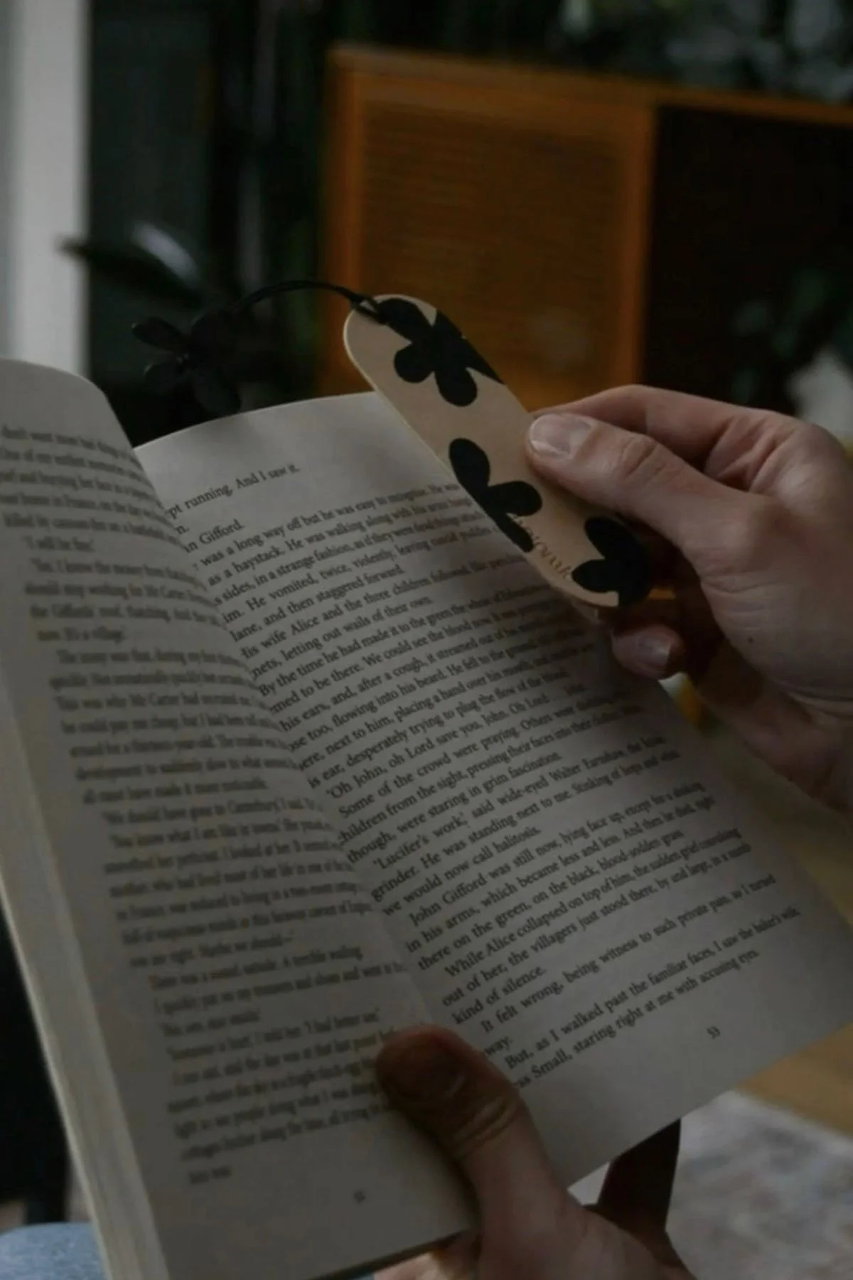 mini-bookmarks-flower-book.jpg