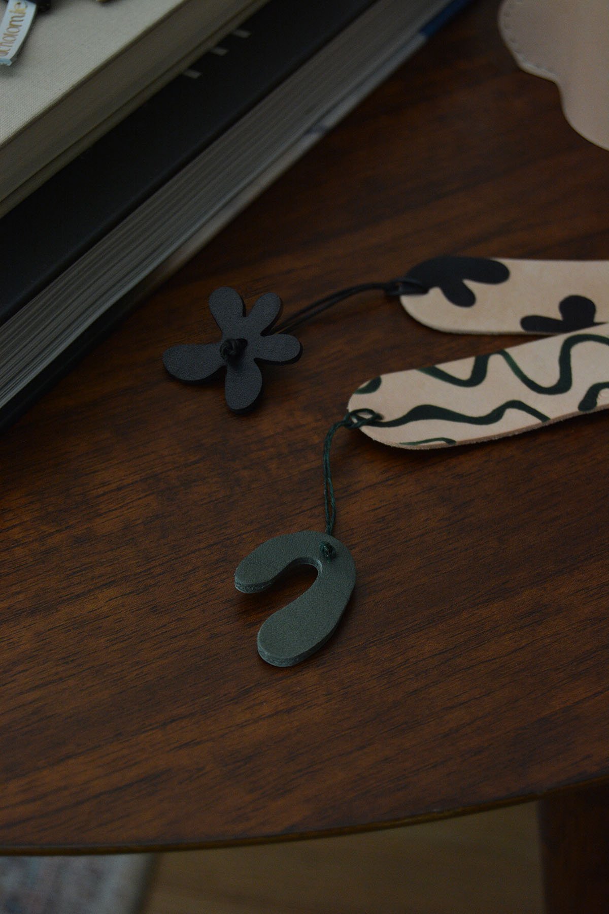 mini-bookmarks-charms.jpg