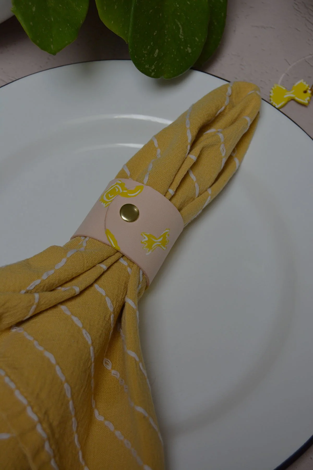 napkin-ring-pasta.jpg