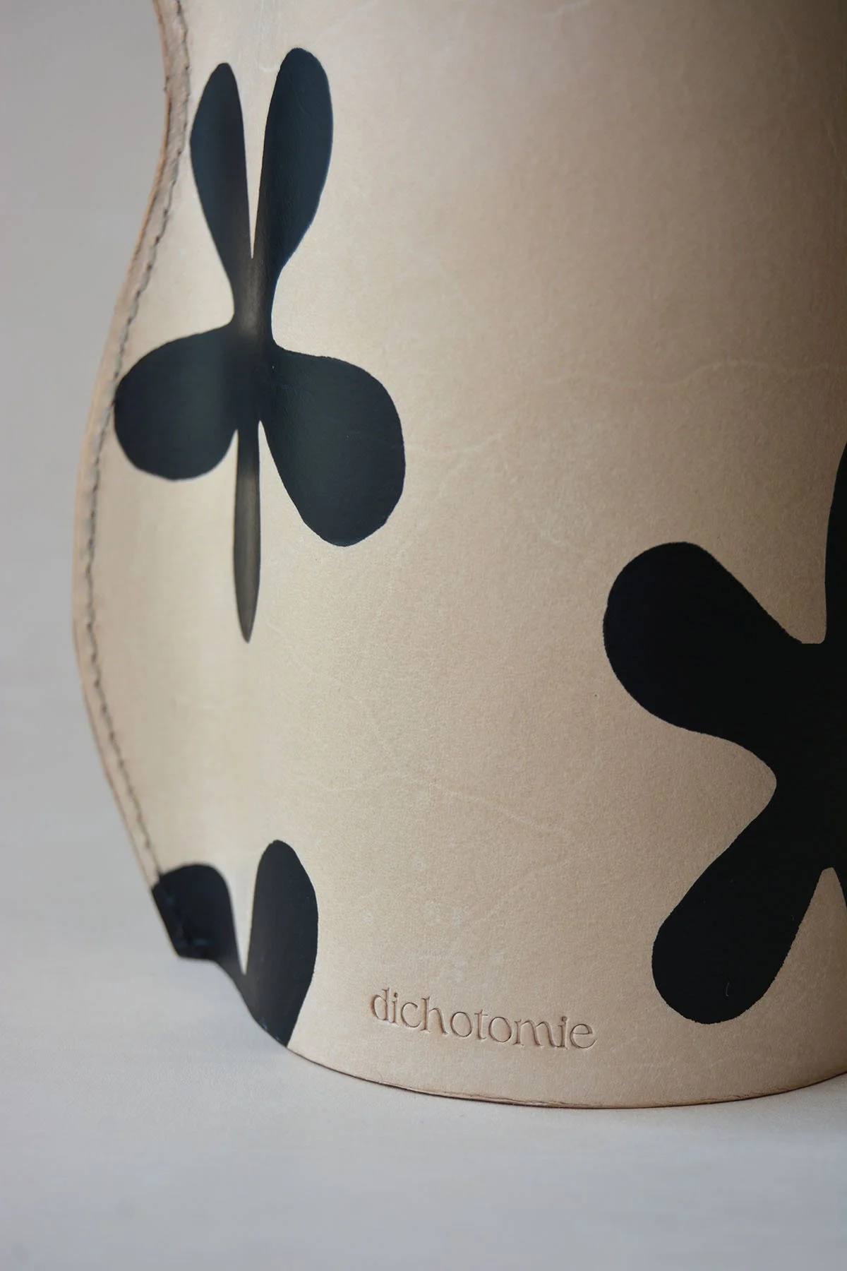 vessel20-detail4.jpg