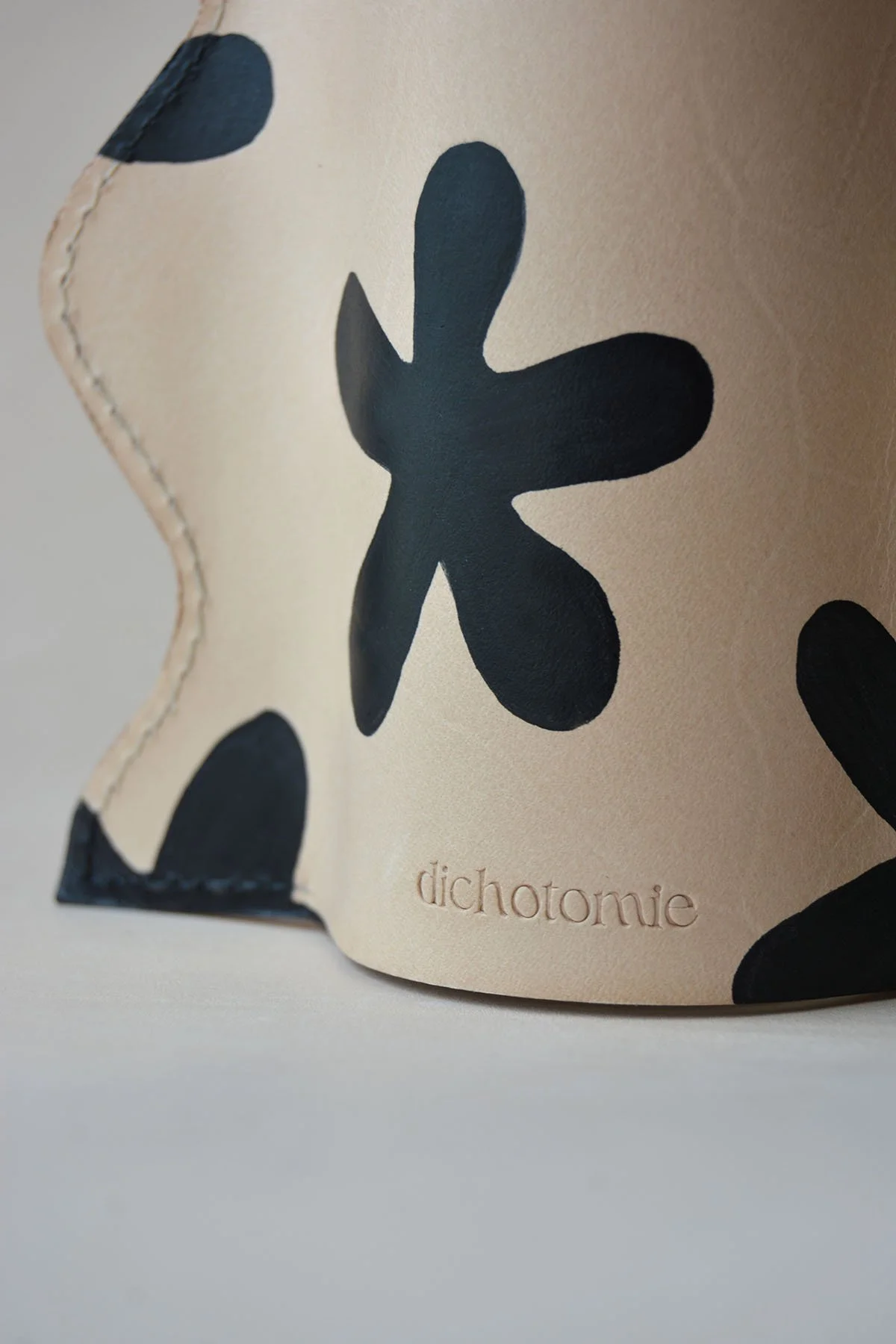 vessel19-detail4.jpg