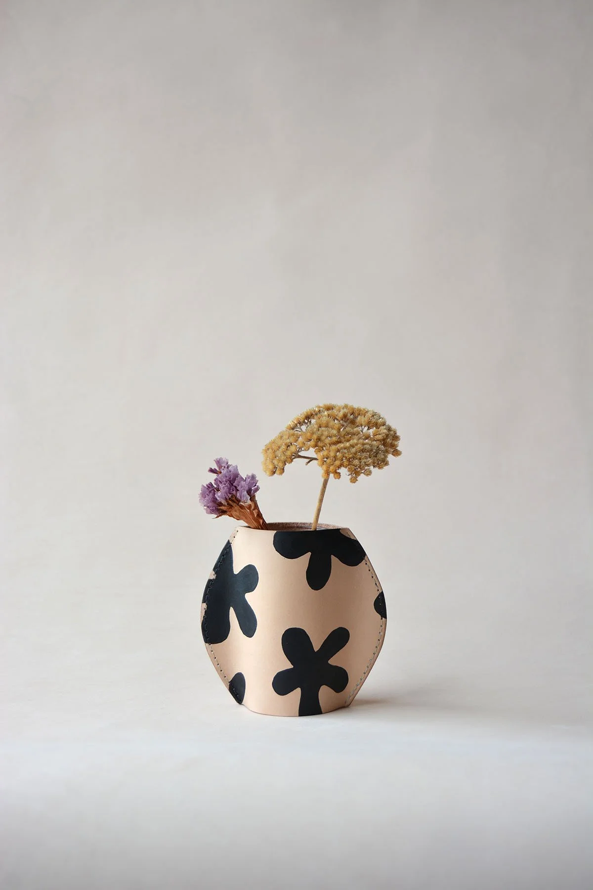 vessel18-flowers.jpg