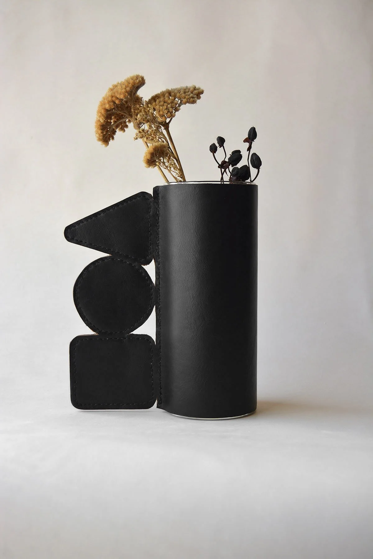 9-vessel5-flowers.jpg