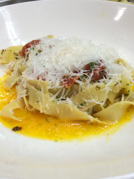 Flaxseed Oil & Handmade Pappardelle