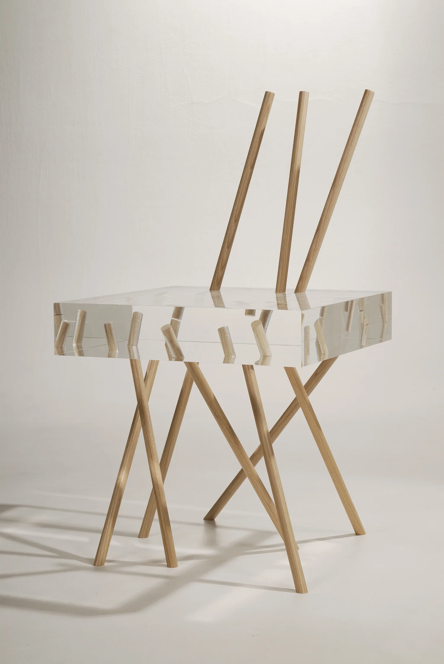 7_emmanuelle_moureaux_stick_chair.jpg