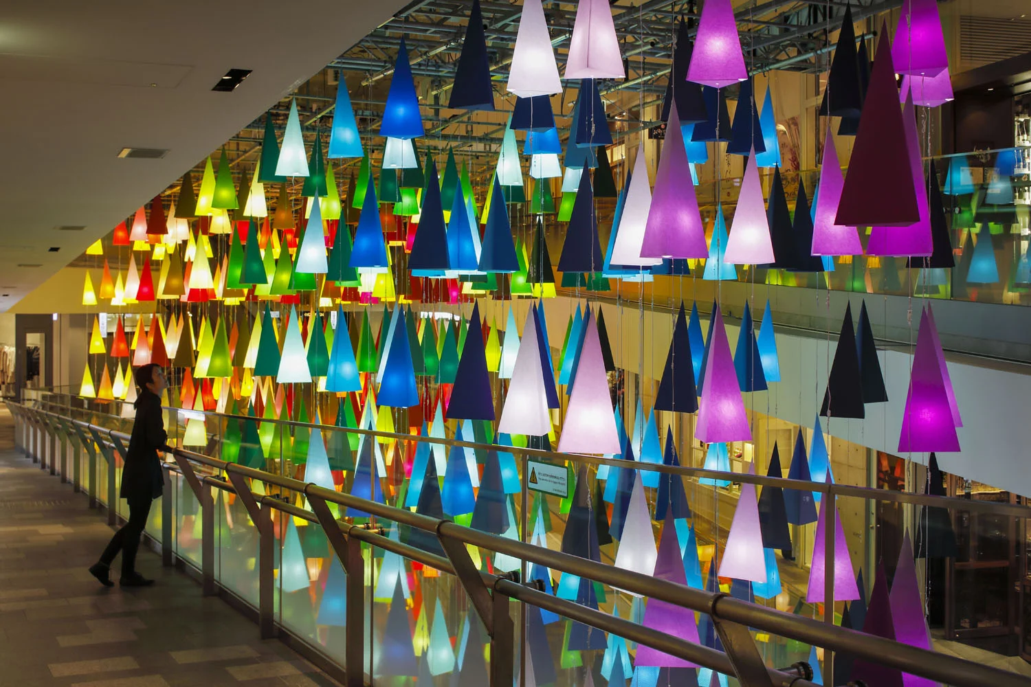 3_emmanuelle_moureaux_Christmas_Forest.jpg