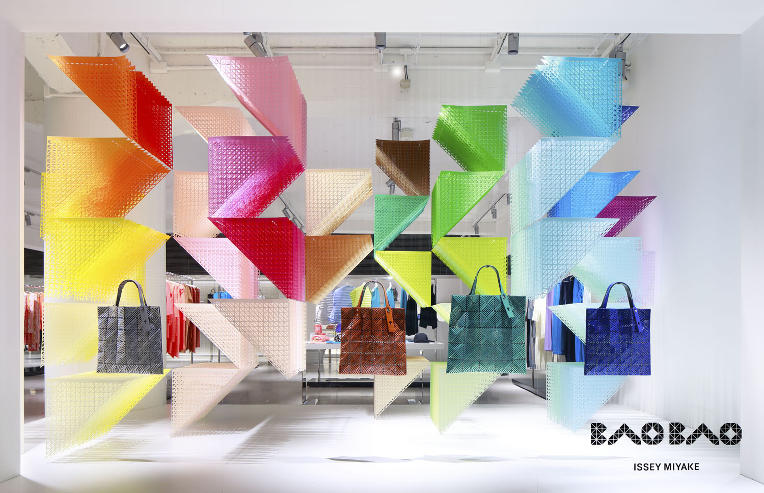 emmanuelle moureaux INC. — rainbow moiré--for BAO BAO--ISSEY MIYAKE