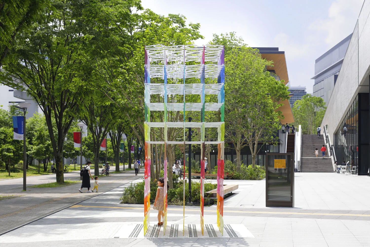 5_emmanuelle_moureaux_mirai.jpg