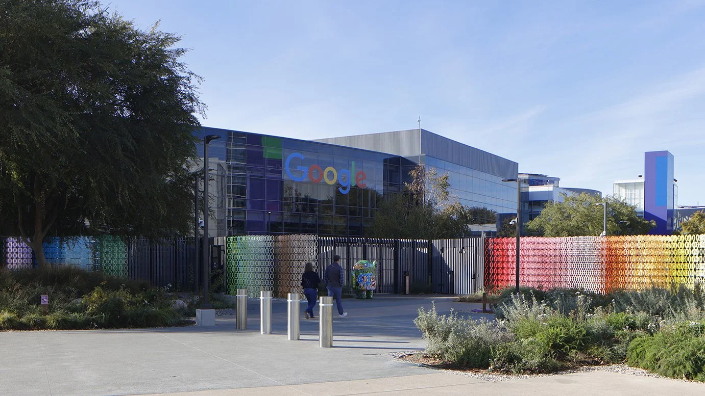 emmanuelle moureaux INC. — 100 colors no.52--