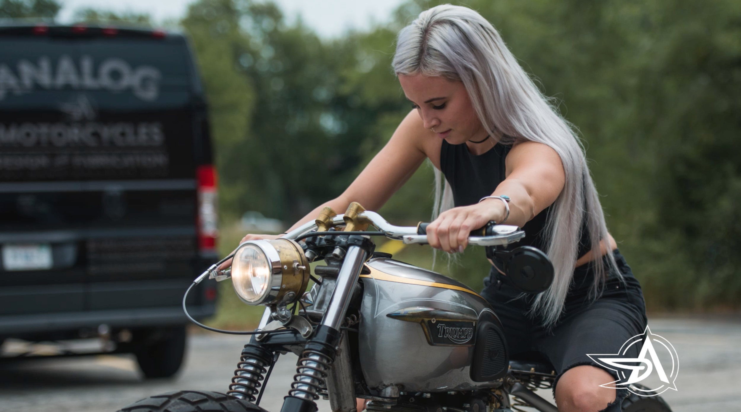 Jessica Visits Analog Motorcycles 
