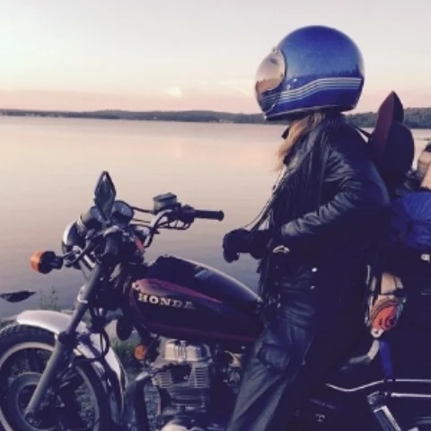 @pistonkristin