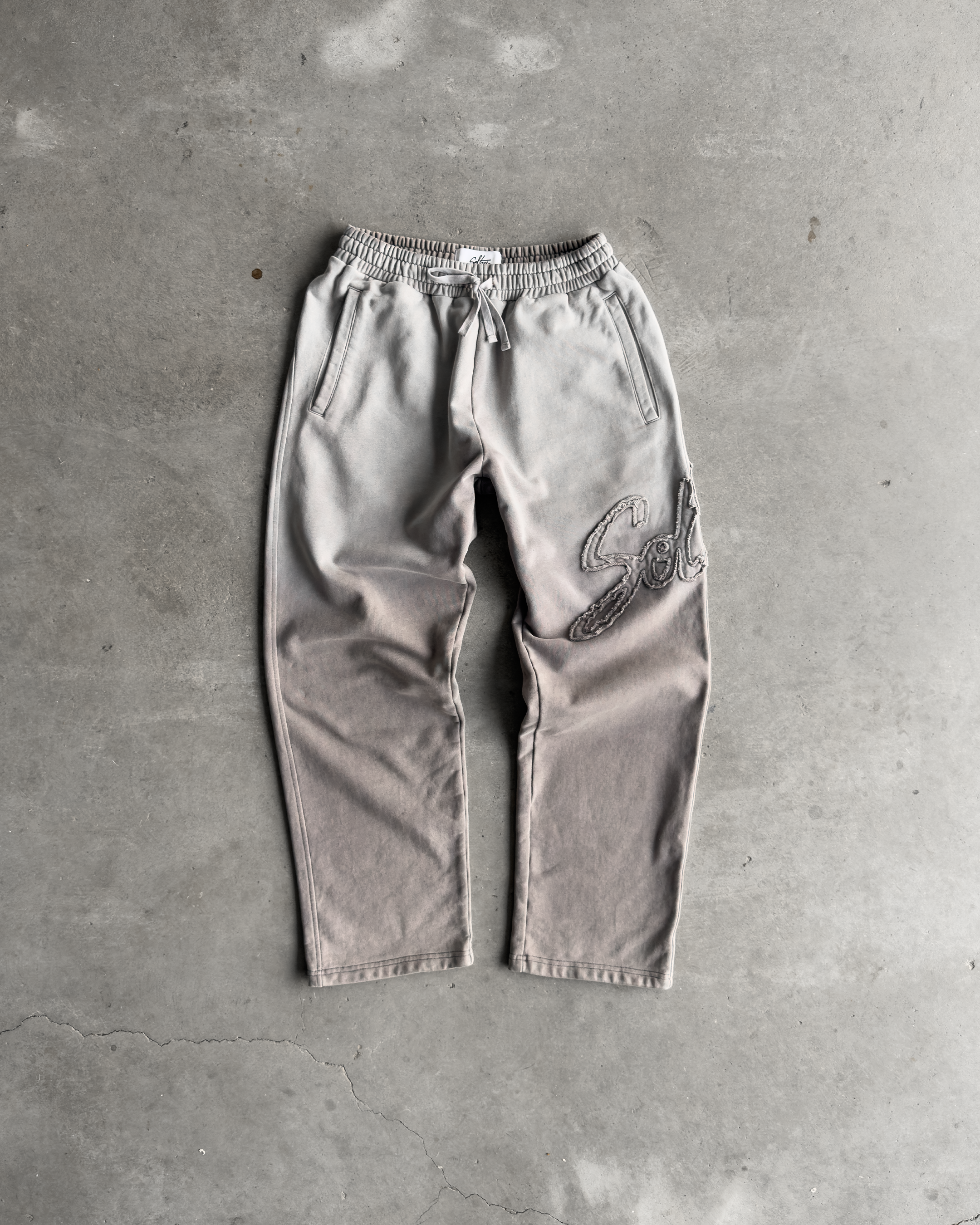 Gray Applique Sweatpant