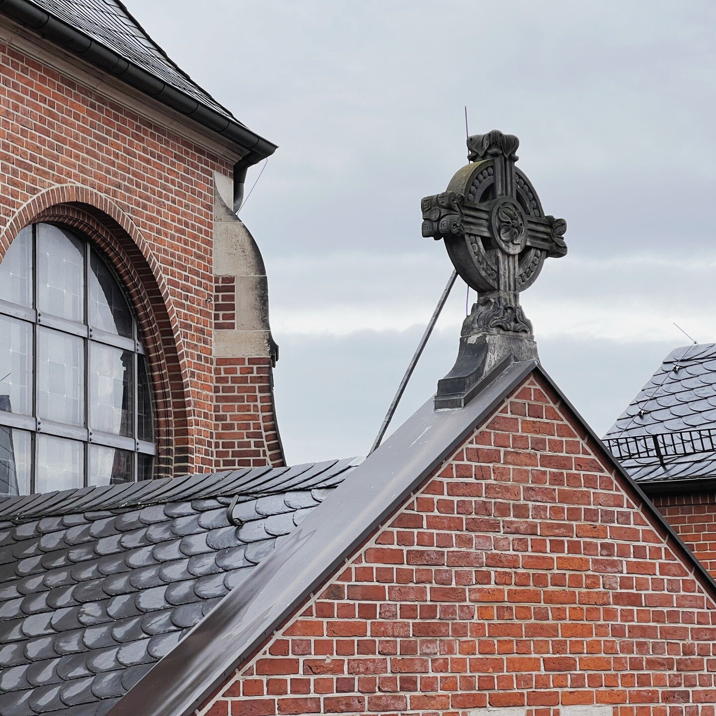 Views from our city cloister.

One of my favorites about our sabbatical stay in Berlin, dear fellow pilgrims, are the views over the roofs of the city (and also that Berlin is not as cold as MN 😊)

I am sure there have been dissertations written abo