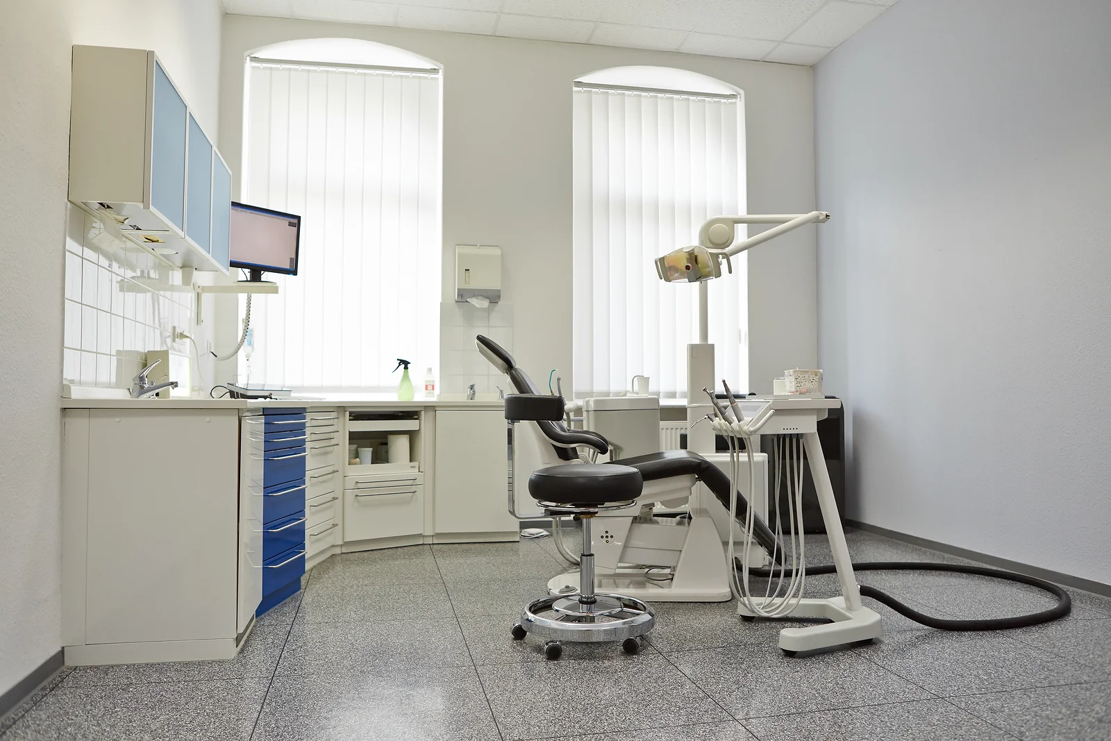 bigstock-Modern-bright-treatment-room-i-50294111.jpg