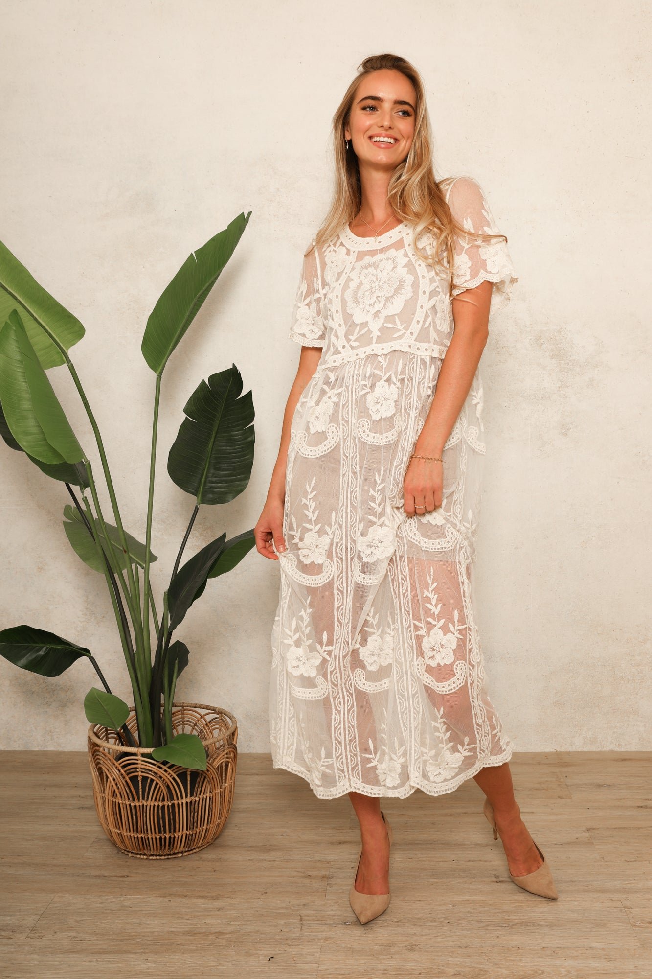 iris_autumn_dress2.jpg
