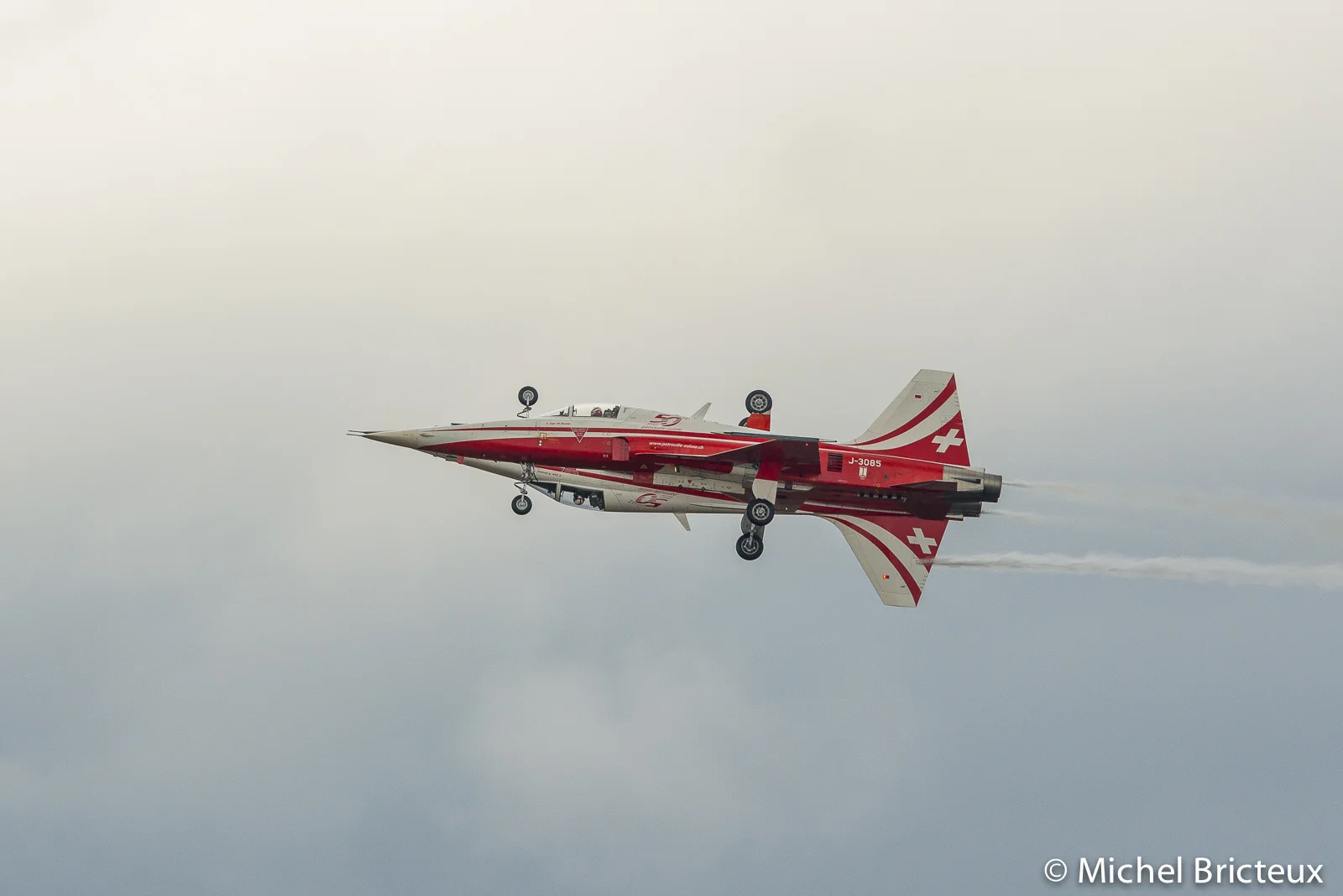 ES-aire75 4239lowres.jpg