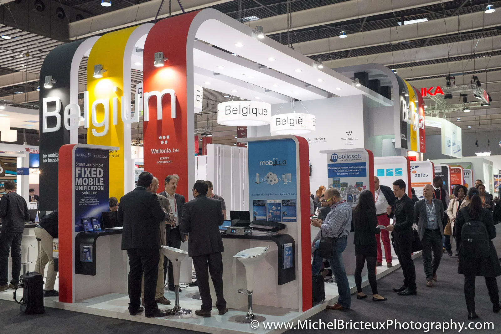 ES-MWC15 1555 lowres.jpg