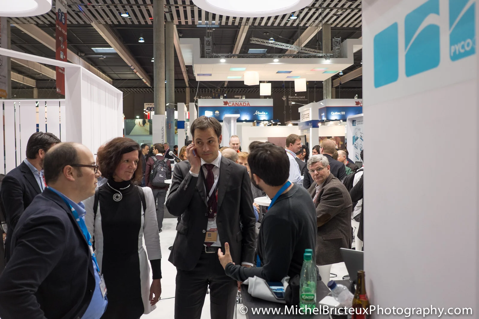 ES-MWC15 1615 lowres.jpg