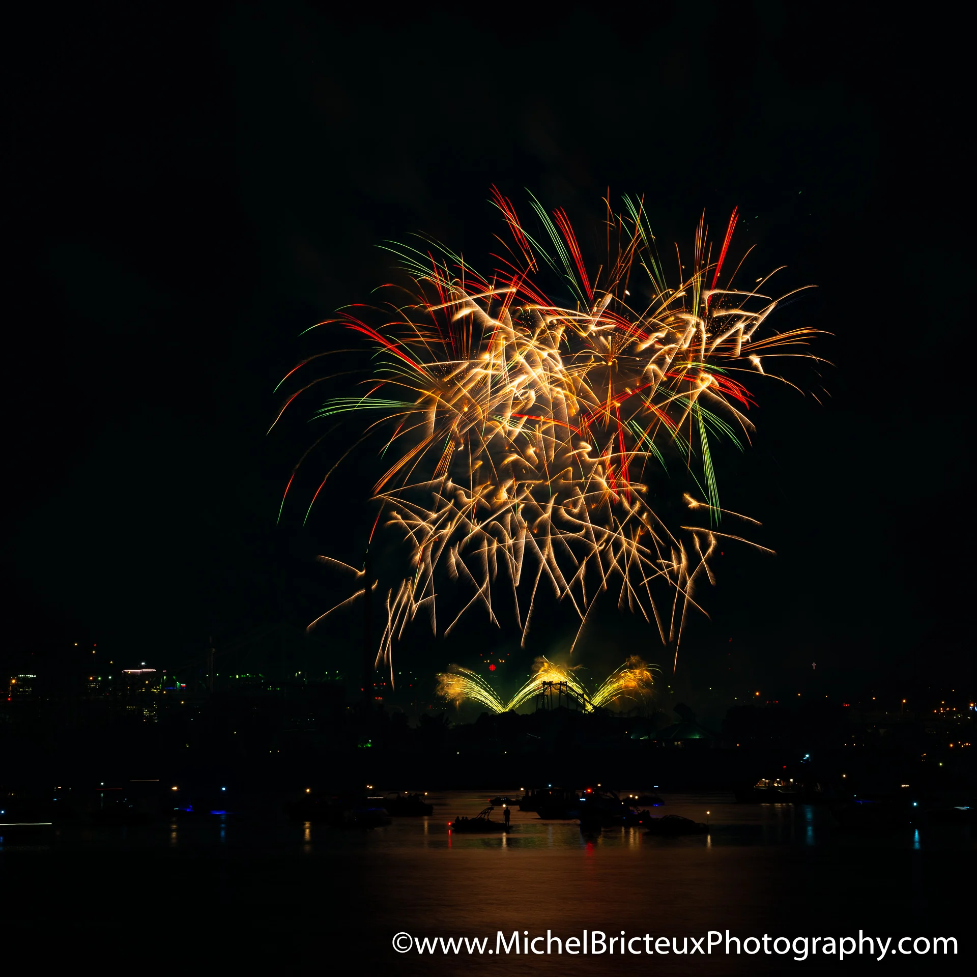 CA-MTL - Feux d artifice 2018 5474.jpg