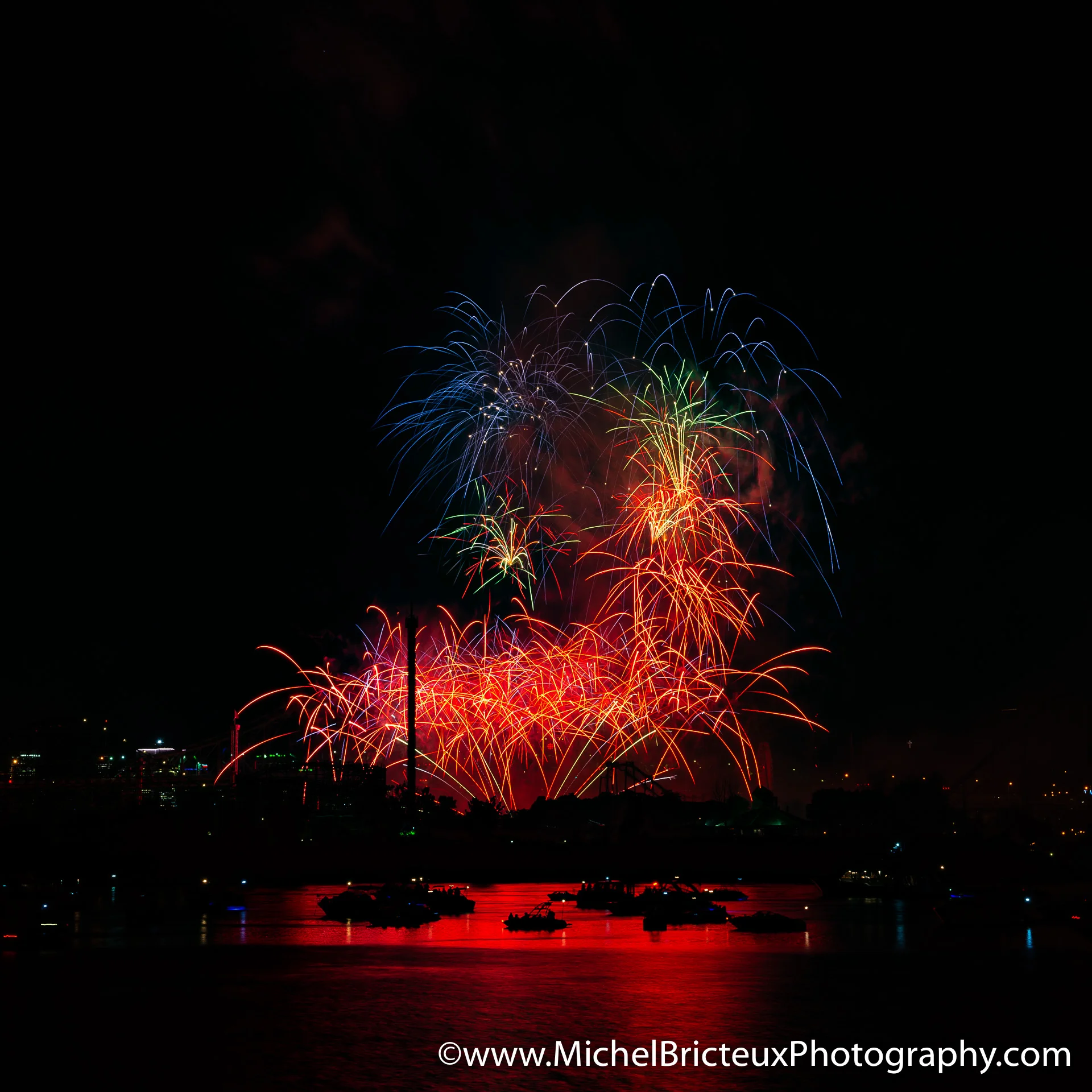 CA-MTL - Feux d artifice 2018 5467.jpg