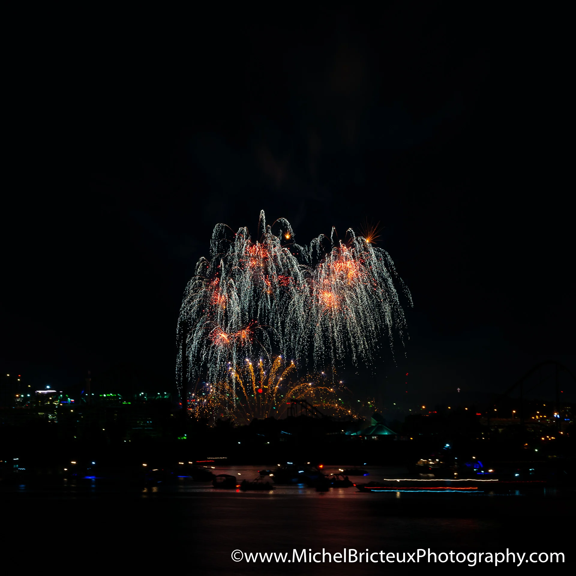 CA-MTL - Feux d artifice 2018 5416.jpg