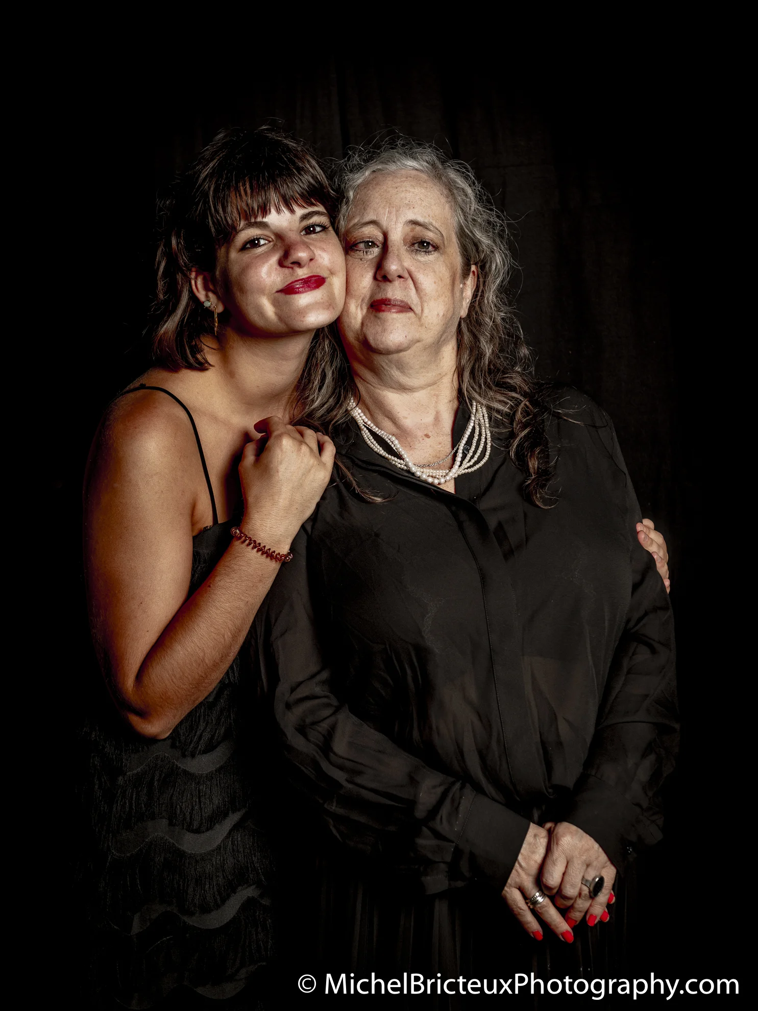 CA-MTL - Theatre de l instant - Un fil a la patte 0272web.jpg