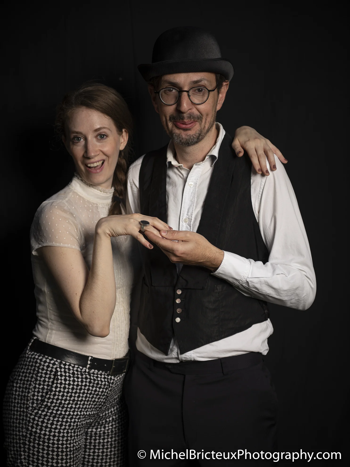 CA-MTL - Theatre de l instant - Un fil a la patte 0018web.jpg