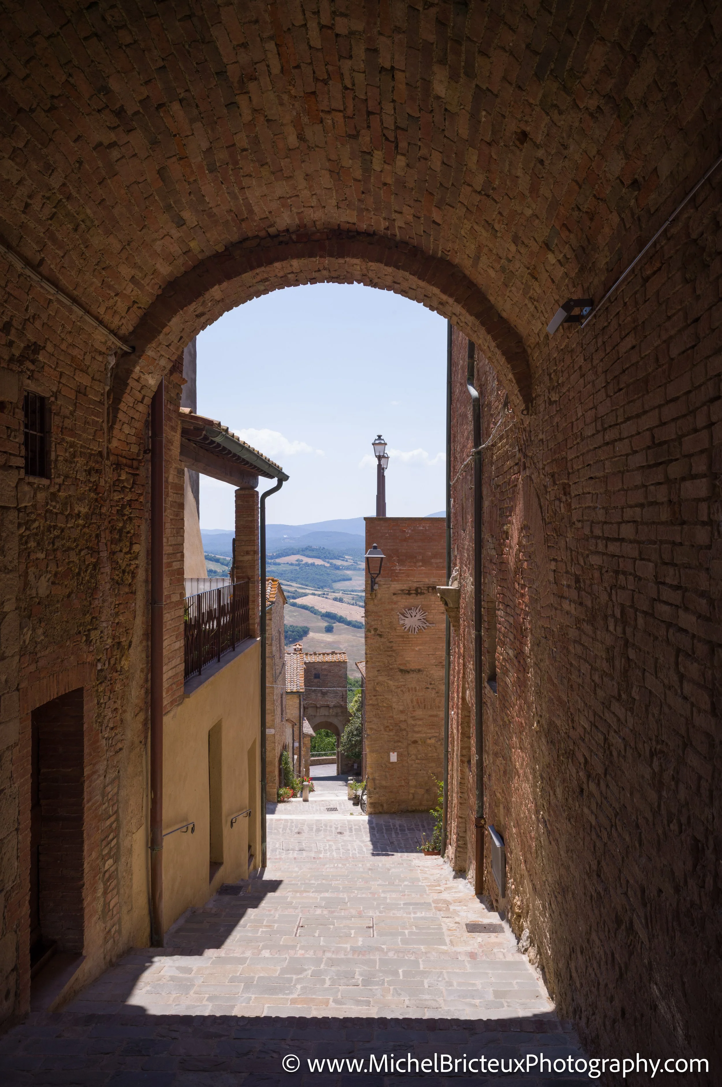IT-Italia 2025 - Radicondoli - village1009003 LowRes.jpg