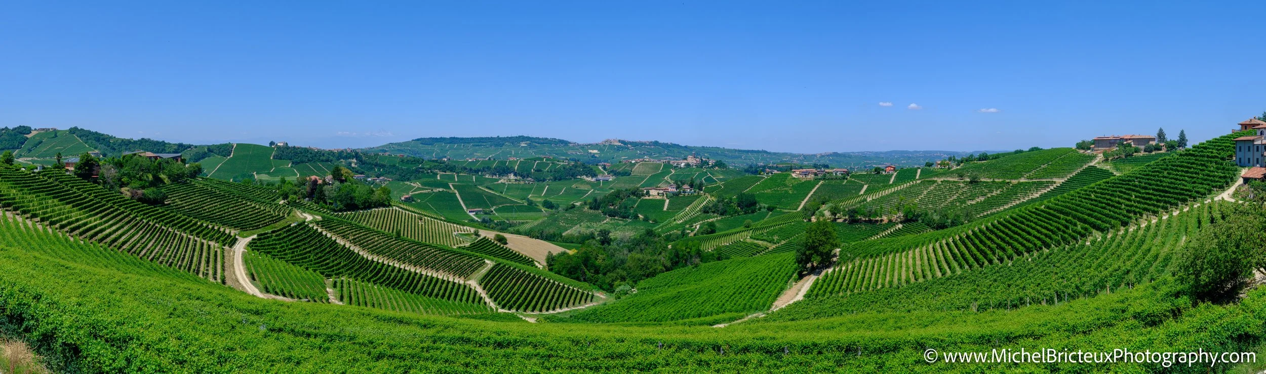 IT-Italia 2025 - Serralunga d Alba and wine country 0543-Pano-2 LowRes-4.jpg