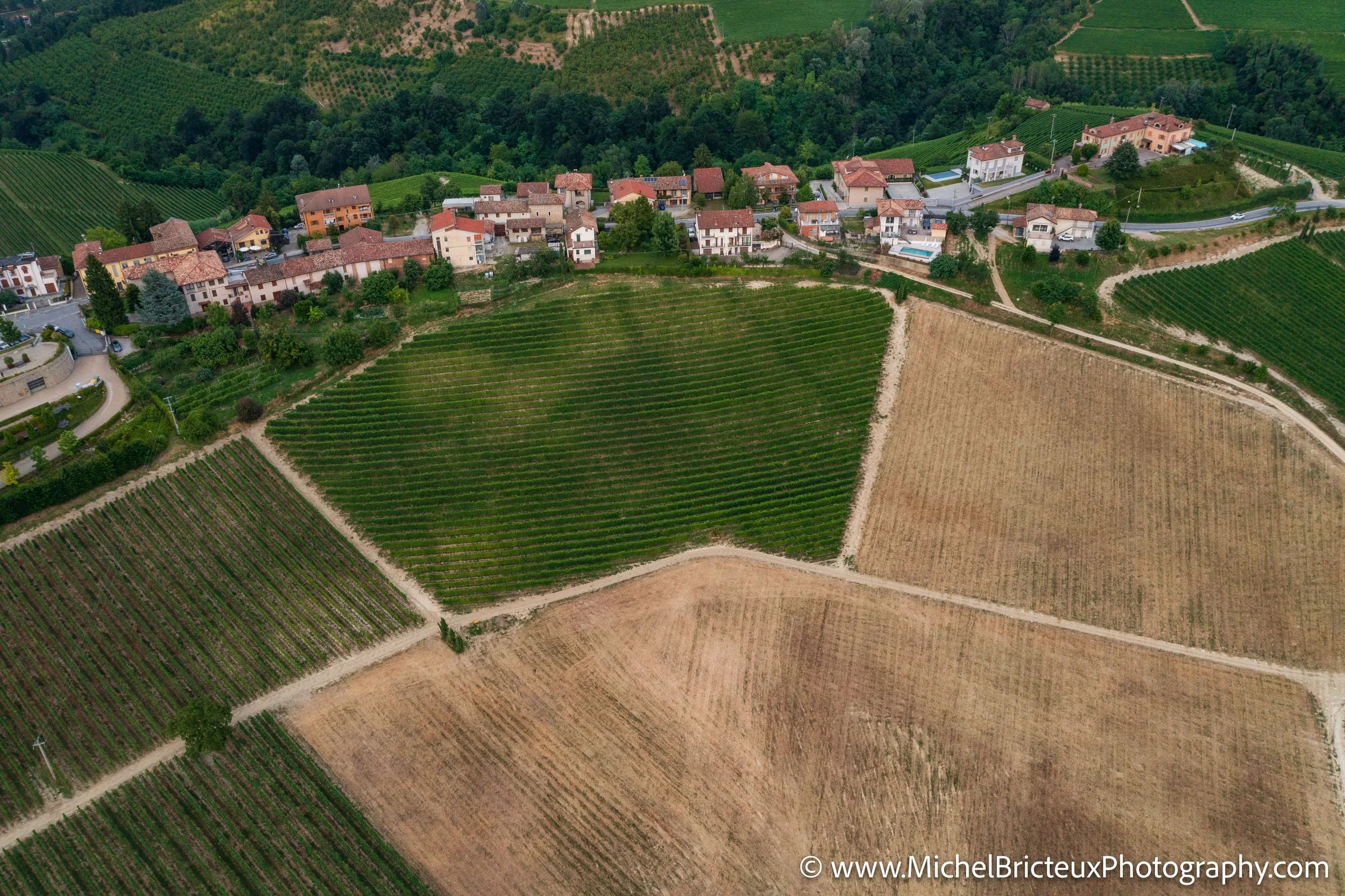 IT-Italia 2025 - Serralunga d Alba aerial 0715 LowRes.jpg