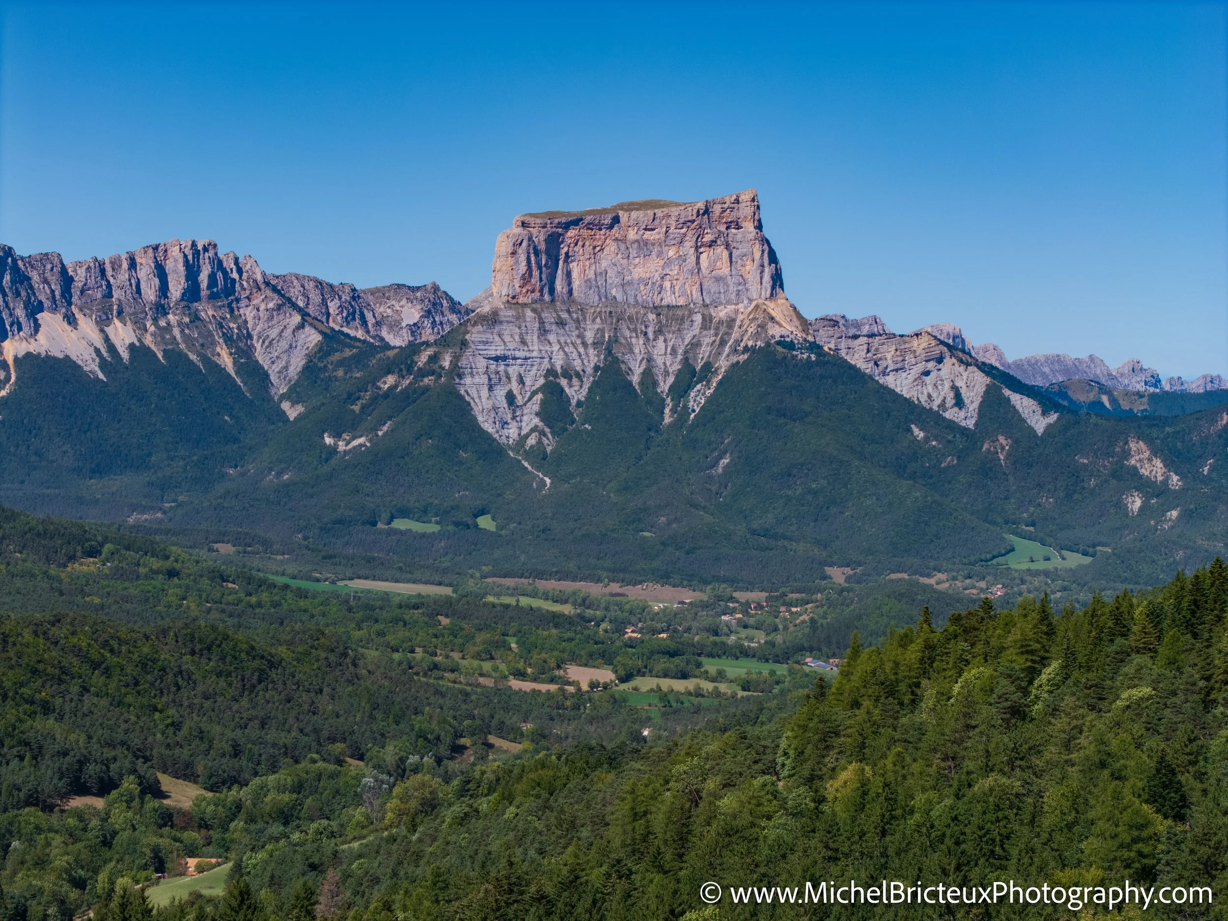 FR-Mont-Aiguille_-74 LowRes.jpg